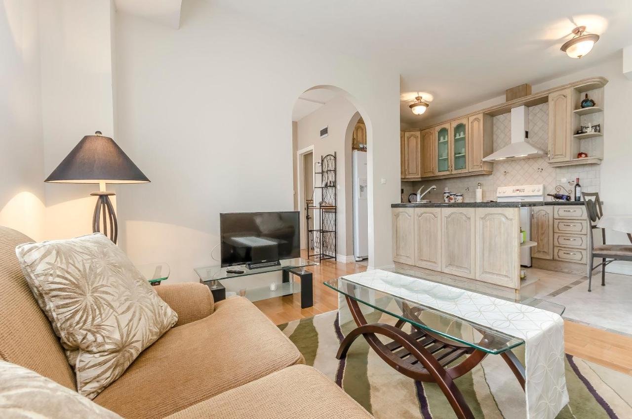 Apartment Canada Dream Vacation ซรีมา ภายนอก รูปภาพ