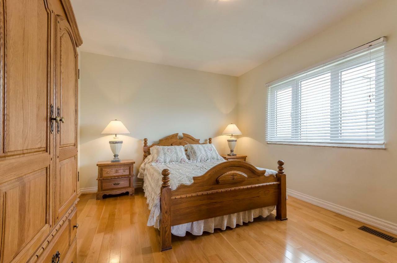 Apartment Canada Dream Vacation ซรีมา ภายนอก รูปภาพ