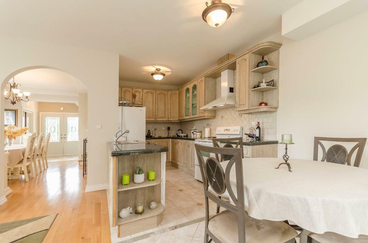 Apartment Canada Dream Vacation ซรีมา ภายนอก รูปภาพ